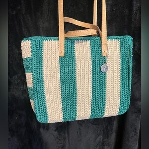 💚💚The Sak Sable Boxy Green and Tan Striped Crochet Tote💚💚-NWT